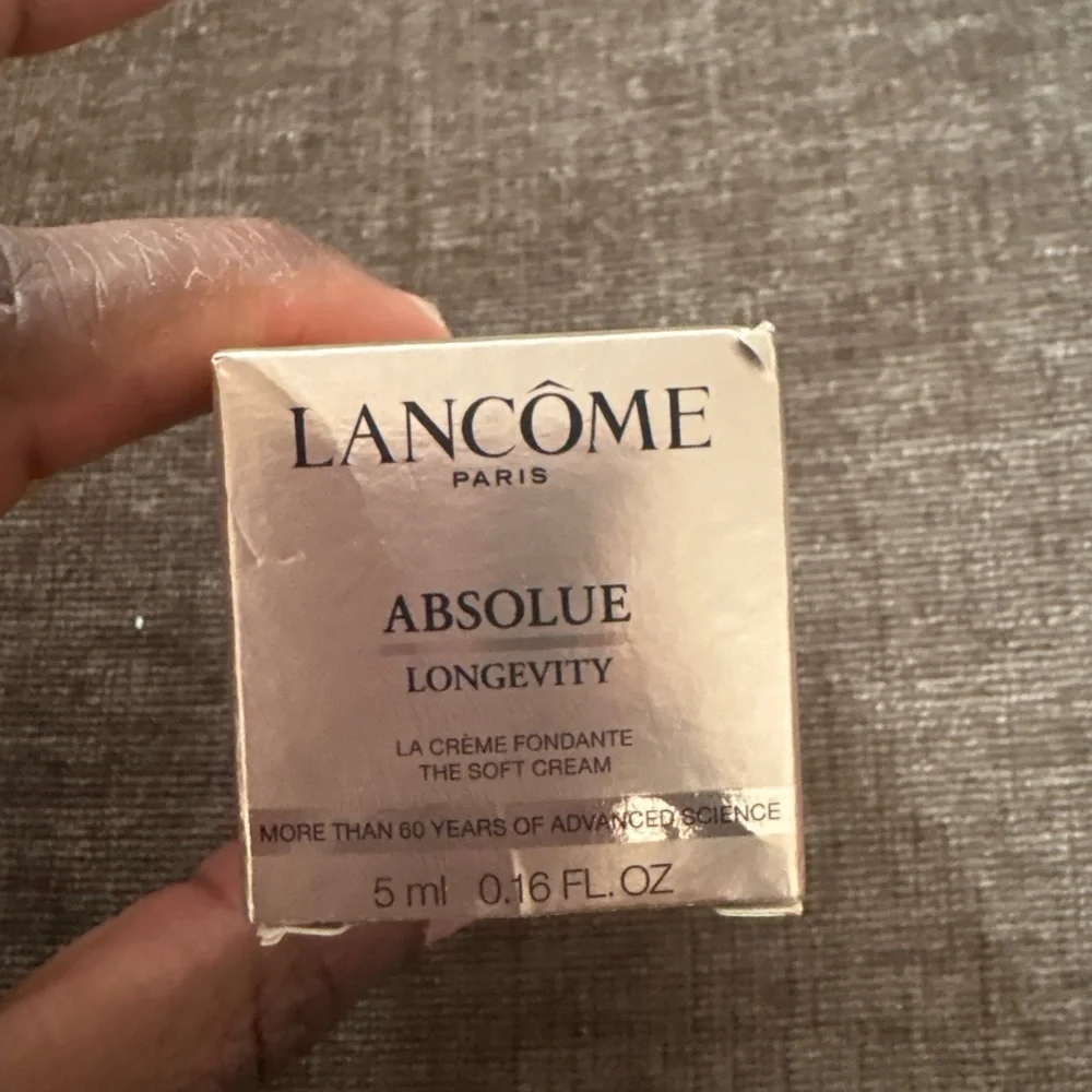 Lancôme Absolue Deluxe Travel Set – Soft Cream & Serum Luxury Skincare Minis
